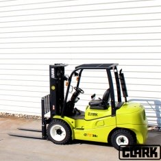 Clark Dieselstapler Clark Dieselstapler