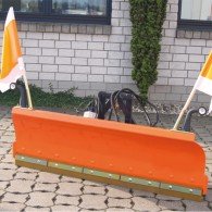 Schneeschild mit Federklappensegmenten & PU-Leiste