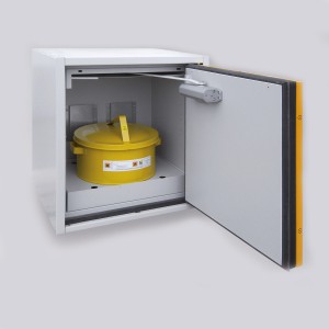 Sicherheits-/ Abzugsunterschrank, Bauhöhe 600mm, Tiefe 500mm, Flügeltür